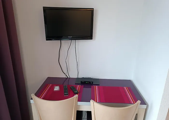 Proche Gare Avec Parking Apartamento *